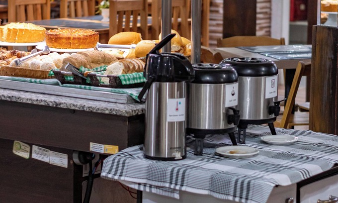 Vila Yolanda Hotel | Charm Iguassu Suites Pousada