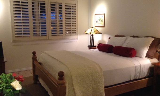 Beachwood Canyon Apartamento | Charm. Privacy....and The Hollywood Sign