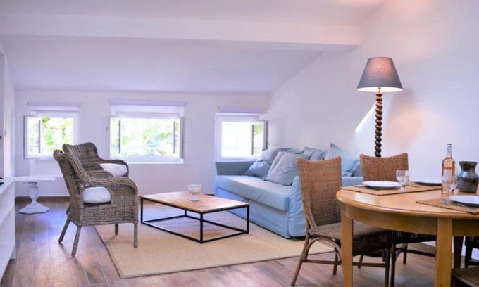 Bormes-Les-Mimosas Apartamento | Charmant 2P rénové, cœur médiéval, 4 couchages - Bormes-les-Mimosas - FR-1-251-311