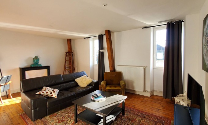 Brive-la-Gaillarde Apartamento | Charmant Appartement Brive Centre