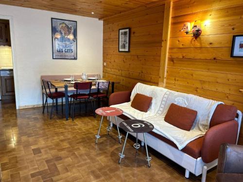 Les Gets Apartamento | Charmant appart 4 pers, proche pistes et centre, terrasse 30m², parking, équipements complets - FR-1-623-306