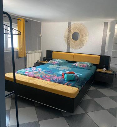 Aigues-Mortes Casa | Charmant appart avec jardin