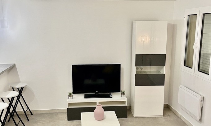 Noisy-le-Sec Apartamento | Charmant Appartement Noisy-le-Sec à 20min de Paris. Atmosphère chaleureuse!