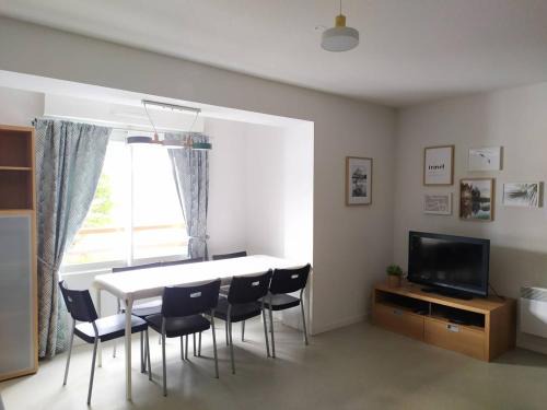 Arette Apartamento | Charmant appartement au pied des pistes, pour 6 personnes avec parking et casier à skis - FR-1-602-61