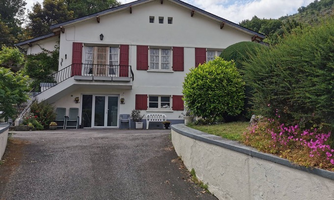 Ayzac-Ost Apartamento | Charmant Appartement au Cœur des Hautes-pyrénées