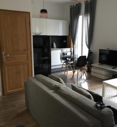 Comedie Apartamento | Charmant appartement hyper centre Comédie