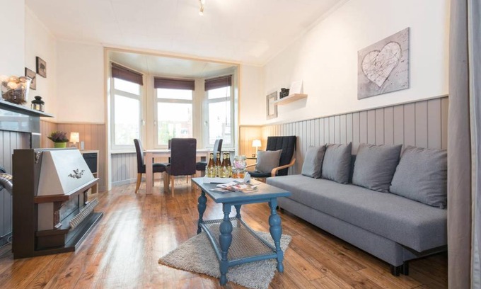 Sint-Jozef Apartamento | Charmant appartement met zicht Damse vaart @Brugge