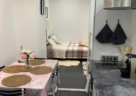 Quartier de la Chapelle Apartamento | Charmant appartement - PARIS 18
