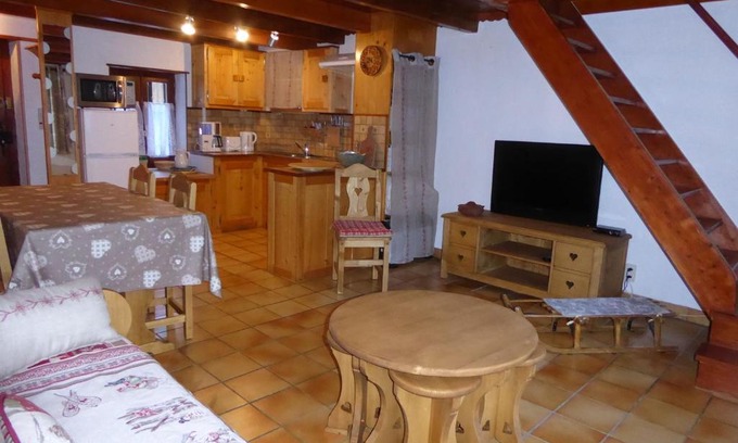 Pralognan-la-Vanoise Chalet De Esquí | Charmant Chalet en Pierre et Bois à Pralognan-la-Vanoise, Proche Commerces et Téléphérique - FR-1-464-16