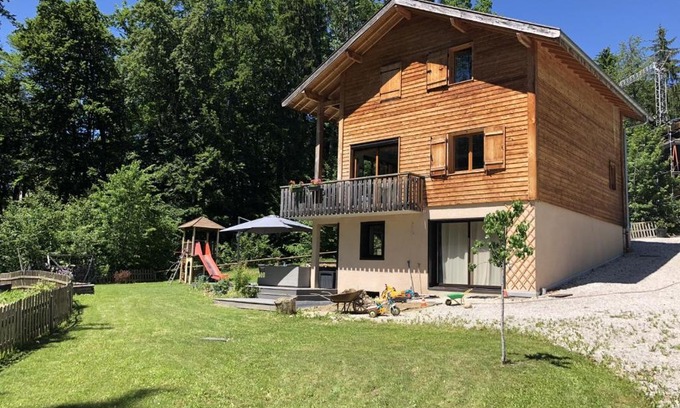 Filliere Casa | Charmant chalet entre lac et montagnes
