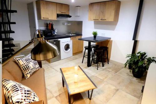 Vitre Apartamento | Charmant Duplex Centre Historique Vitré