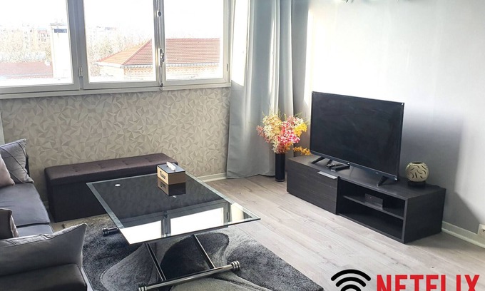 Le Pre-Saint-Gervais Apartamento | Charmant et Spacieux Appartement aux Portes de Paris