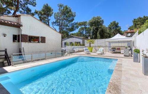 Saint-Georges-de-Didonne Casa | Charmante Maison Avec Piscine