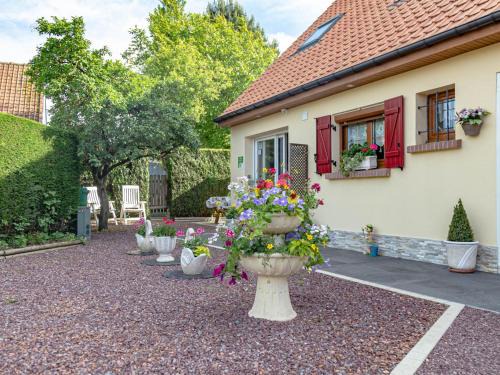 Fiennes Casa | Charmant gîte familial à Fiennes, 2 chambres, jardin privé, terrasse, proche Wissant, animaux acceptés - FR-1-376-118