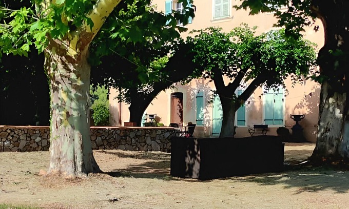 Aups Cabaña | Charmant gite provençal indépendant avec piscine privée & grand parc