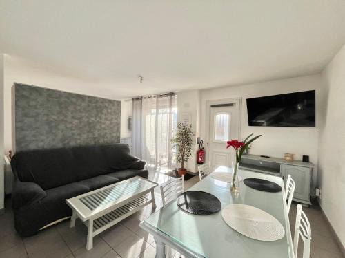 Toussieu Apartamento | Charmant logement avec parking à 25 min de Lyon