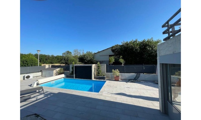 Jebsheim Condominio | Charmant Logement Avec Piscine et Jacuzzi