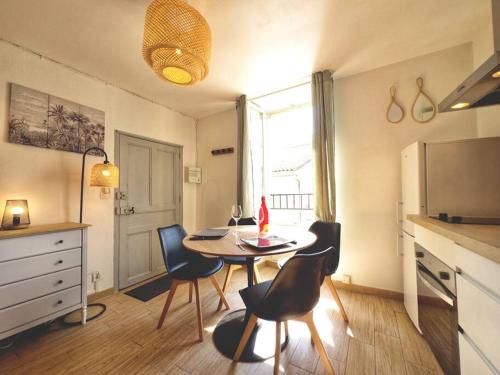Remoulins Apartamento | Charmant studio à 200m du Gardon