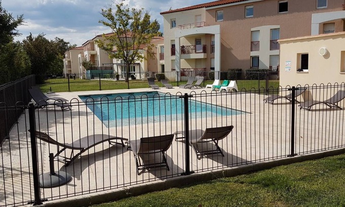 Puyricard Apartamento | Charmant Studio Climatisé Avec Piscine