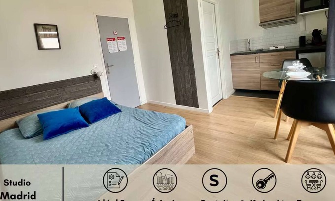 Chatellerault Apartamento | Charmant studio terrasse en centre-ville