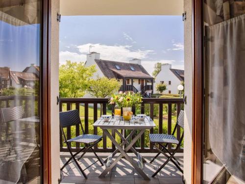Le Home Apartamento | Charmant T2 à 300m de la plage en Normandie – Balcon, parking et local vélo inclus - FR-1-788-21