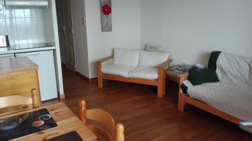 Les Angles Apartamento | Charmant T2 avec cabine fermée et terrasse