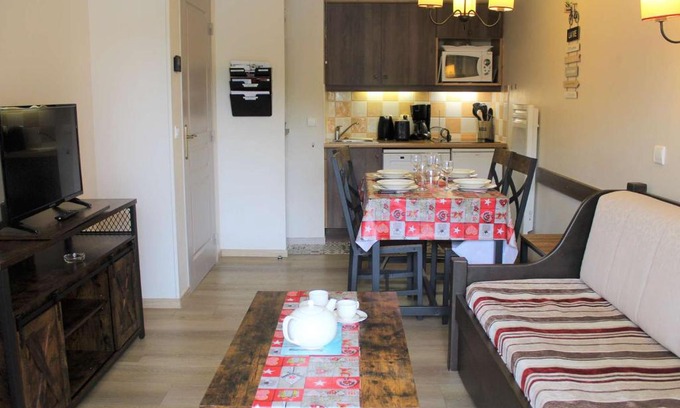 Les Claux Apartamento | Charmant T2 avec piscine, parking privé et accès direct aux pistes à Vars Les Claux - FR-1-330B-176