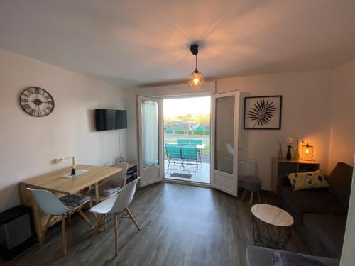 La Roche-Posay Apartamento | Charmant T2 avec terrasse proche des Thermes du Connétable, Wi-Fi, lave-vaisselle - FR-1-541-138
