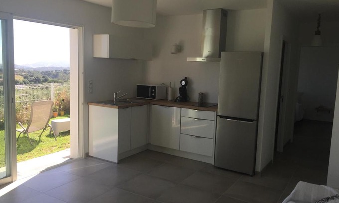 Afa Villa | Charmant T2 en rez de villa, neuf, tout équipé, indépendant avec jardin attenant