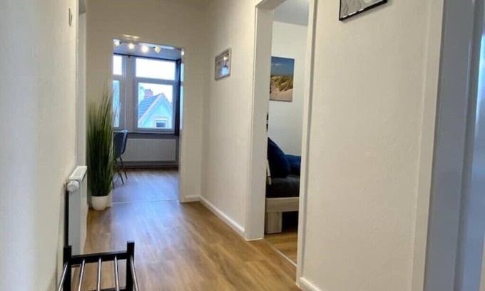 Emden Apartamento | Charmante Altbauwohnung an der Kesselschleuse 3