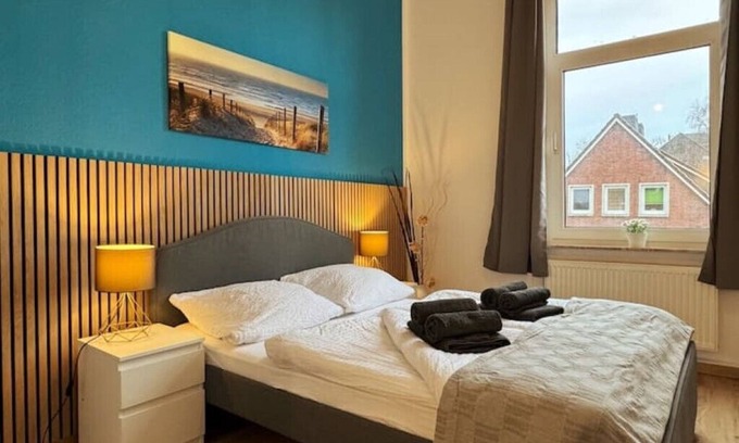 Emden Apartamento | Charmante Altbauwohnung an der Kesselschleuse 2