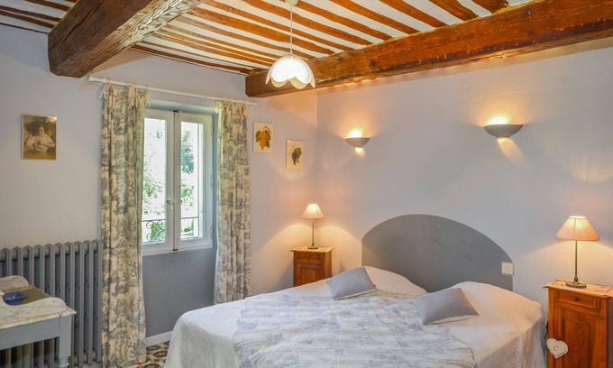 Venasque Cama Y Desayuno | Charmante Chambre D'hôte au Coeur de la Provence, à Venasque