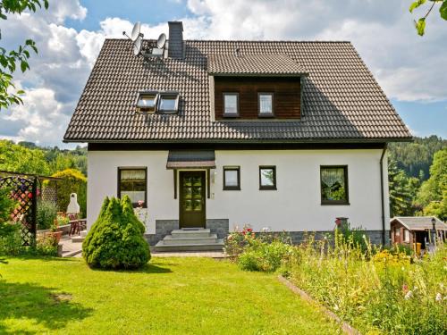 Pohla Apartamento | Charmante Dachgeschoss Ferienwohnung im Erzgebirge