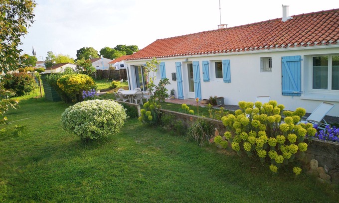 Vaire Casa | Charmante Longère Rénovée à Vairé, à Proximité des Commerces et 10 mn des Plages