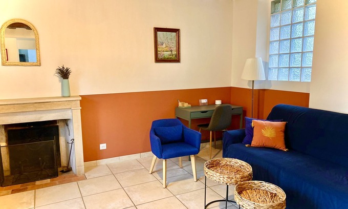 Orgeval Casa | Charmante Maison en Pierre