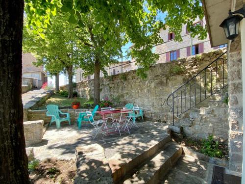 Val-des-Marais Casa | Charmante maisonnette à Blavozy, proche du Puy-en-Velay, avec terrasse privative, WiFi, et parking - FR-1-582-57