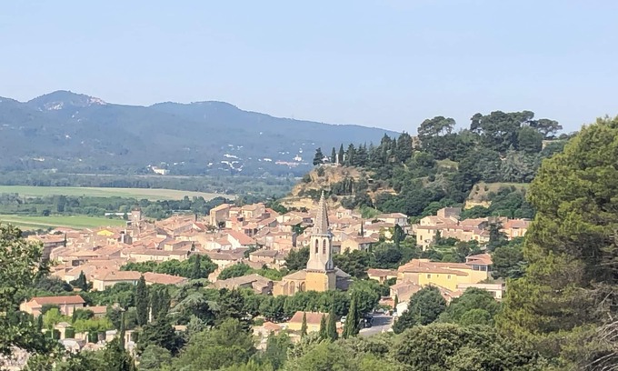 Cadenet Casa | Charmante Petite Maison Entre La Roque Dantheron et Lourmarin