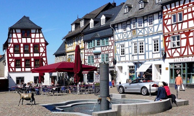 Bad Camberg Apartamento | Charmante Suite für Entspannte Tage