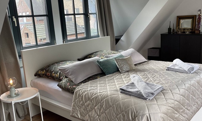 Neukirchen-Vluyn Apartamento | Charmante Wohnung im Idyllischen Hinterhof - Zentral Gelegen