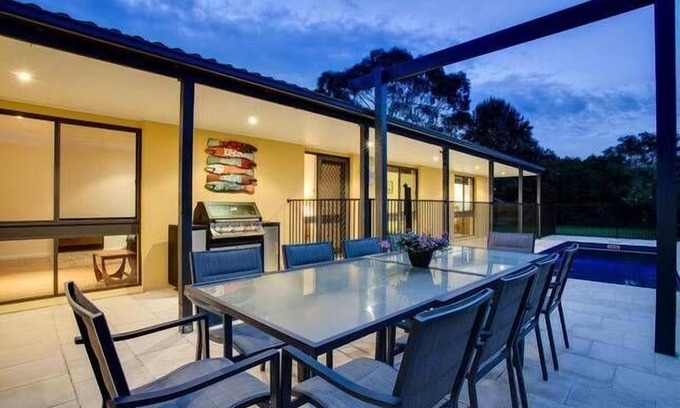 Tootgarook Casa | Charmes paradise by the shore, Tootgarook - 1 NIGHT FREE!* - Luxury 4 bedroom zoned house with heated pool