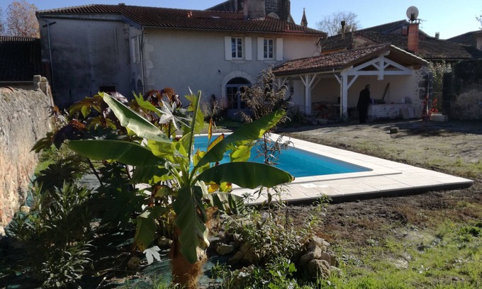Villefranche-du-Queyran Casa | Encantadora casa de pueblo con piscina