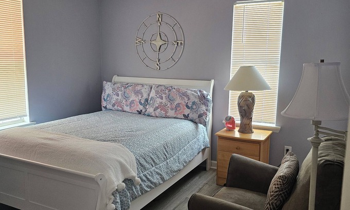 Murrells Inlet Apartamento | Charming, 1-bdrm apt, visit the Marshwalk, Huntington St Pk & Brookgreen Gardens