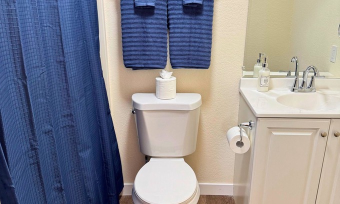 West Colorado Springs Apartamento | Charming 1-bedroom apartment in marvelous Colorado Springs with AC and heating