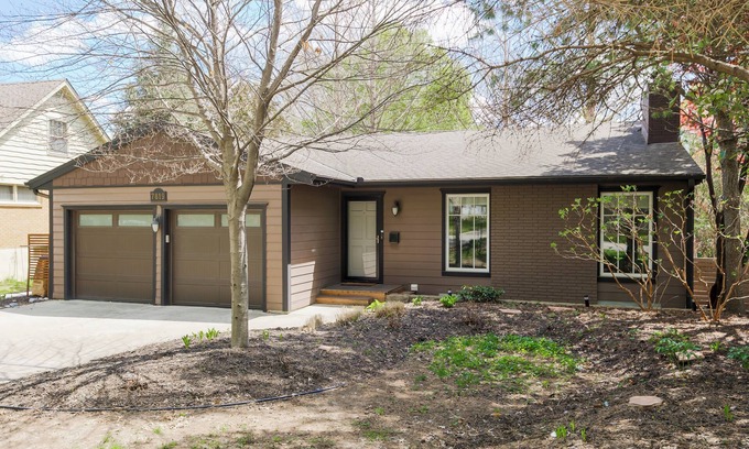 Prairie Village Apartamento | Charming 1-bedroom apartment with AC, WiFi in welcoming Prairie Village