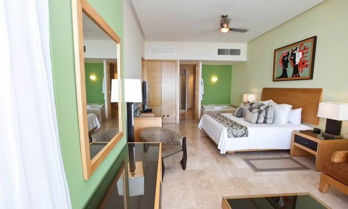 Las Jarretaderas Complejo | Charming 1-bedroom Studio with fitness room and AC in Nuevo Vallarta