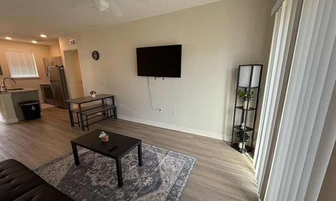 North Buttercup Creek Apartamento | Charming 1-bedroom apartment in delightful Cedar Park with WiFi, fitness room