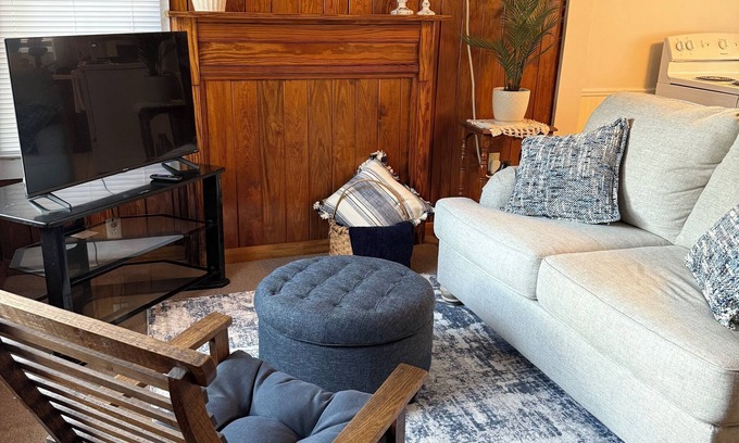 Bogalusa Apartamento | Charming 1-bedroom apartment in Heart of Bogalusa, Sleeps 2