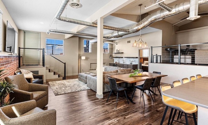 Pueblo Apartamento | Charming 1-bedroom apartment on the Historic Pueblo Riverwalk