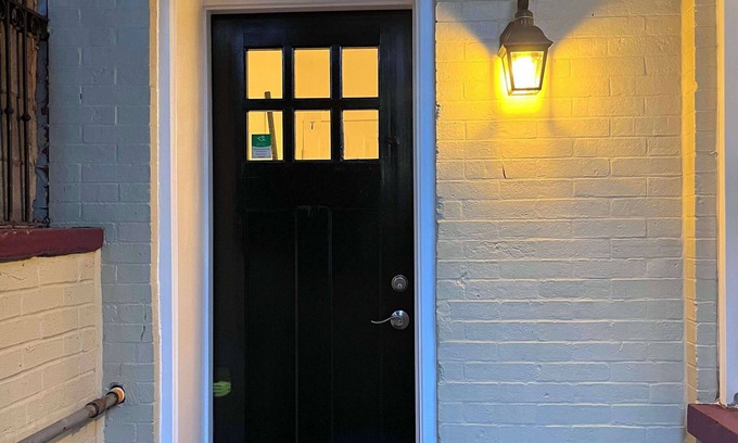 NoMa Apartamento | Charming 1-bedroom basement apartment in Washington DC with AC, WiFi