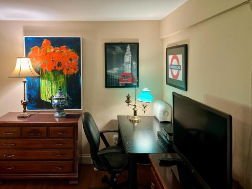 Yorktown Apartamento | Charming 1-bedroom Basement Close to DC Pets Allowed